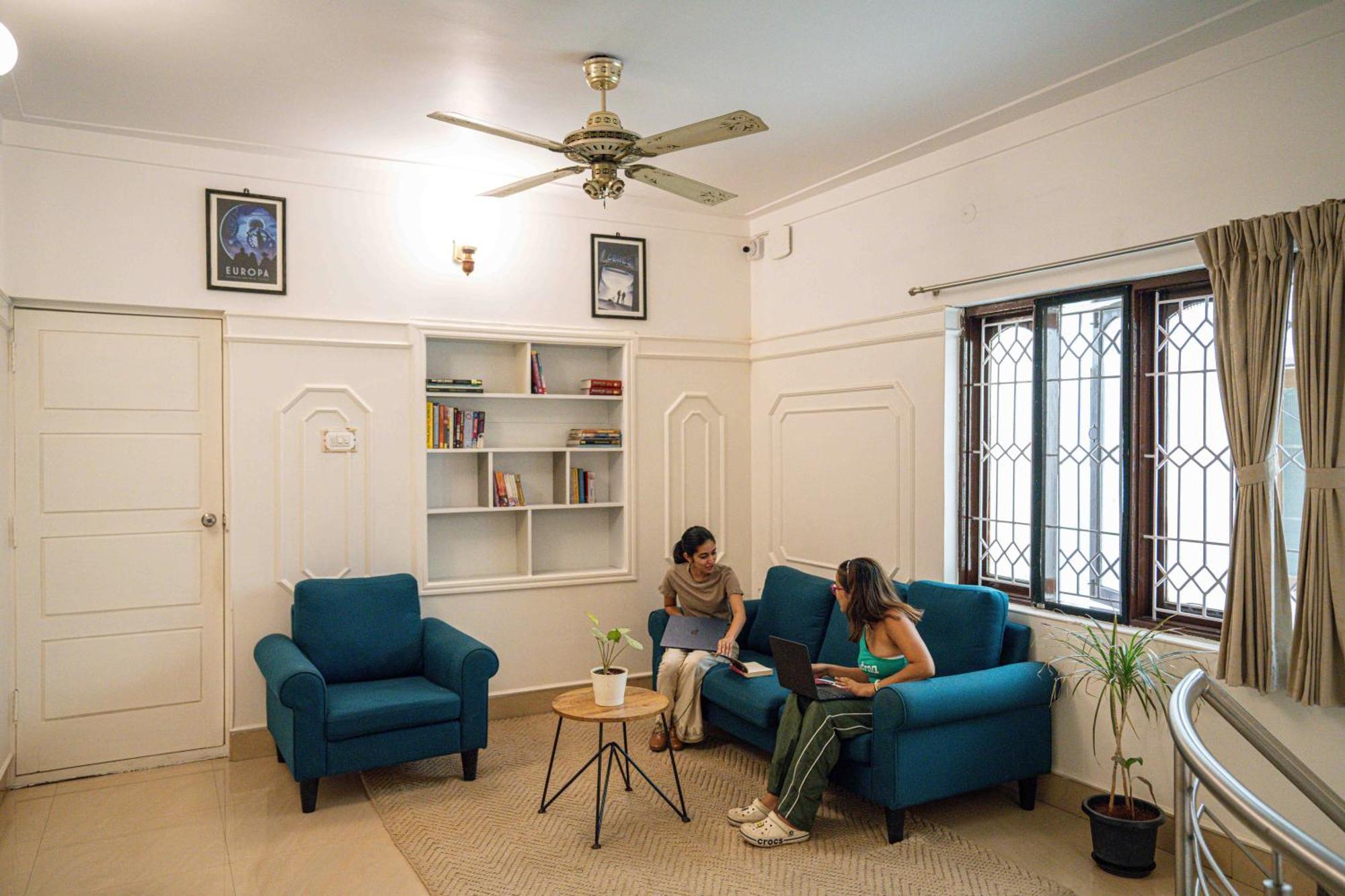 Draper Startup House ,Koramangala Hostel Bangalore Buitenkant foto